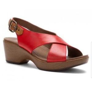 Dansko Jacinda Coral Red Slingback Sandals 11